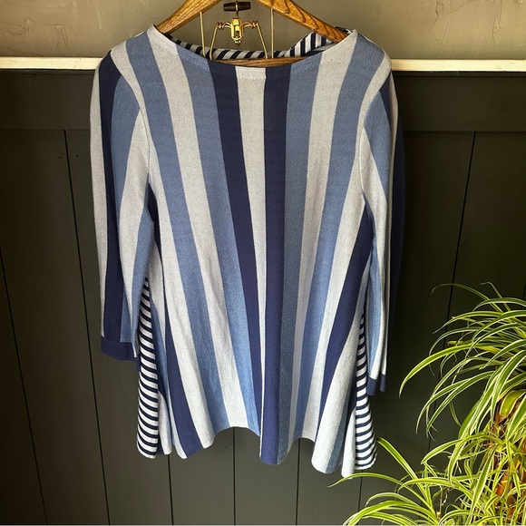 Chico’s Striped Tunic Top Size 2 (12-14) Blue & White Relaxed Fit Flowy Coastal - Picture 1 of 15